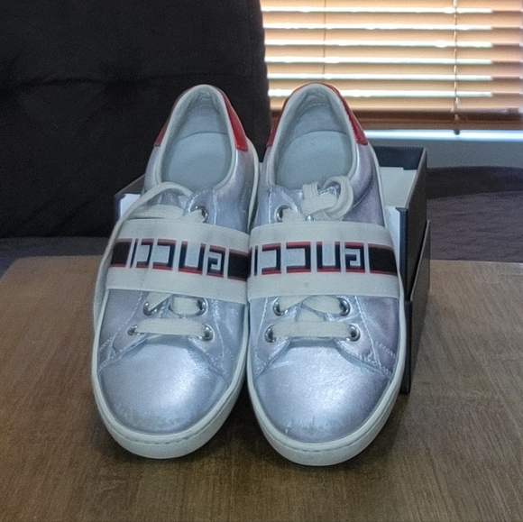 Gucci Kids - Picture 1 of 13